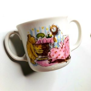 Classic Winnie The Pooh Royal Doulton Disney Double Handled Mug Cup Baby Gift